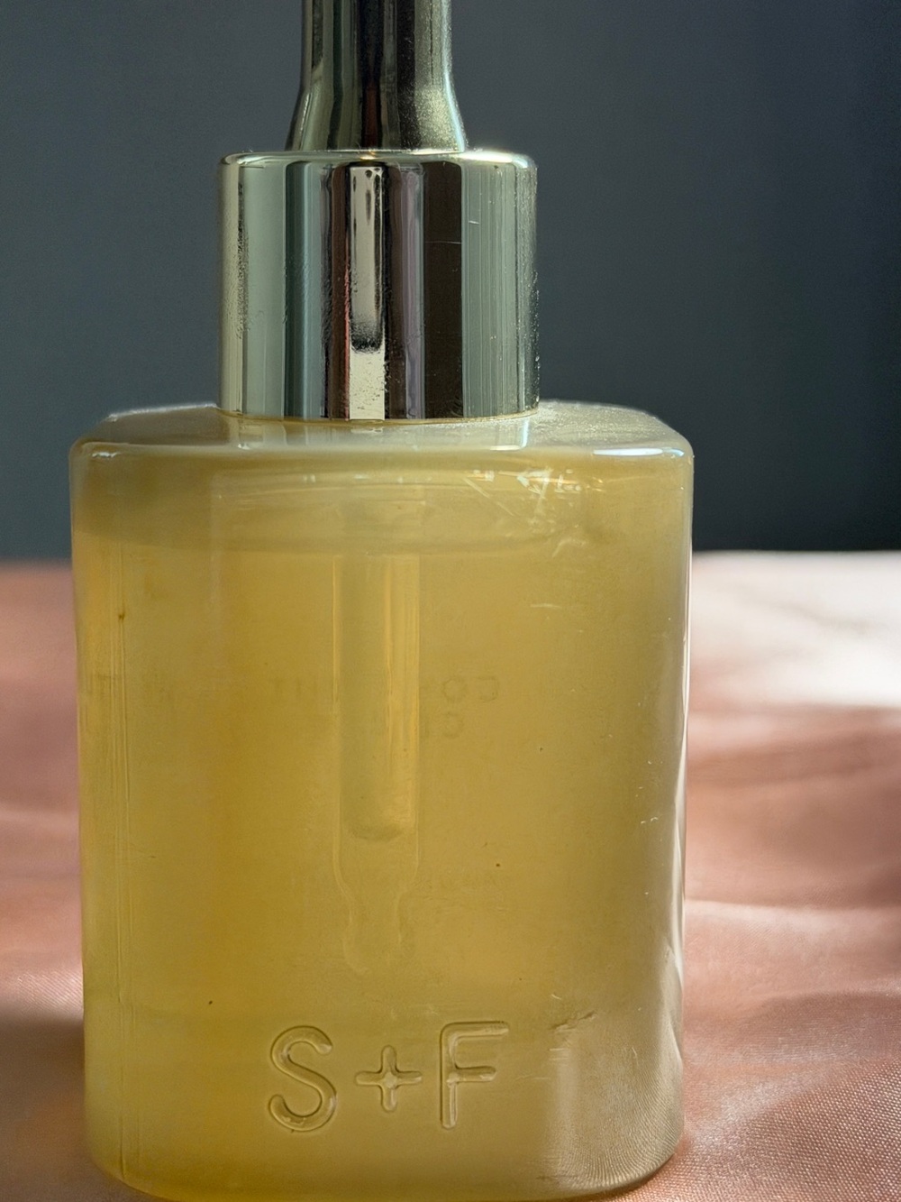Sand + Fog Coconut Crème Perfume Oil - Picture 2 of 4